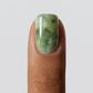 Matcha Latte Ongle patch gel vert sauge poudré collection Noholita x Lili Creuk x The Care Gel